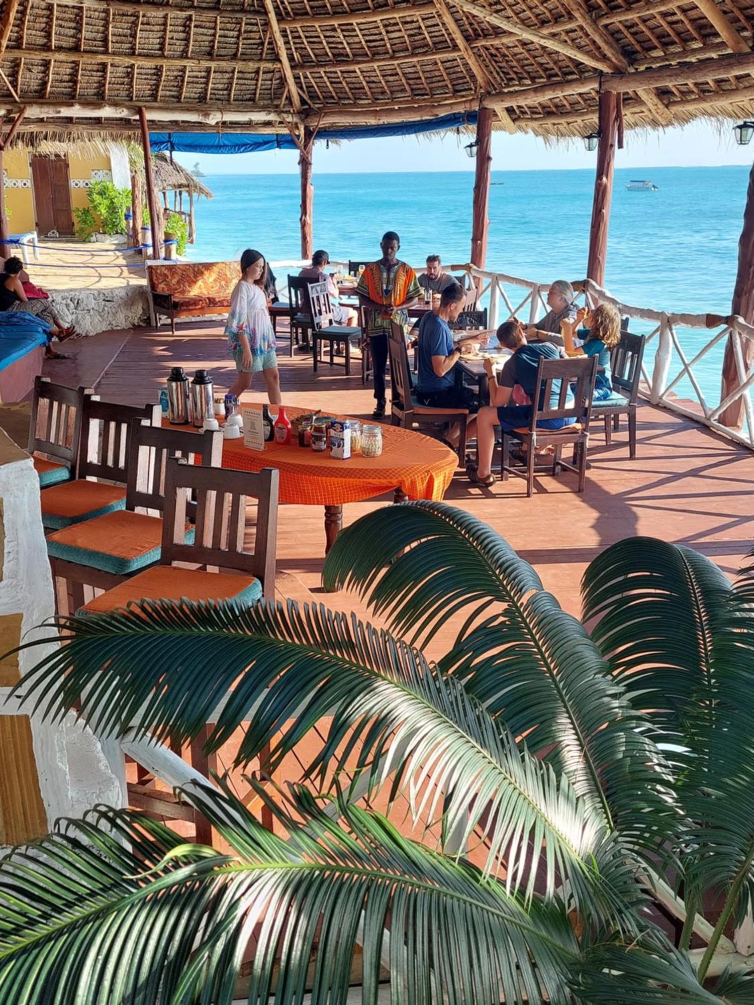 Queen Of Sheba Beach Lodge Pongwe Eksteriør bilde