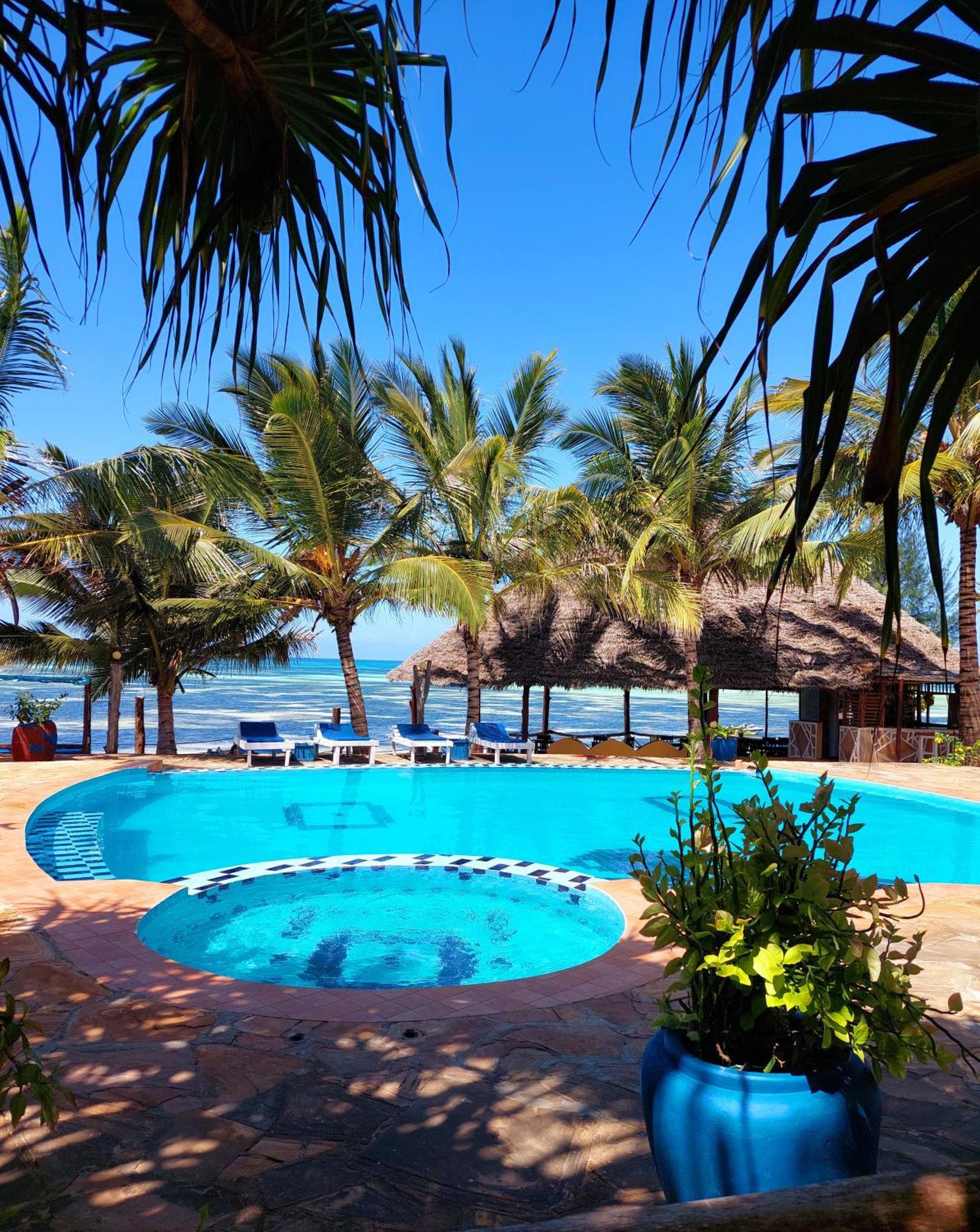 Queen Of Sheba Beach Lodge Pongwe Eksteriør bilde