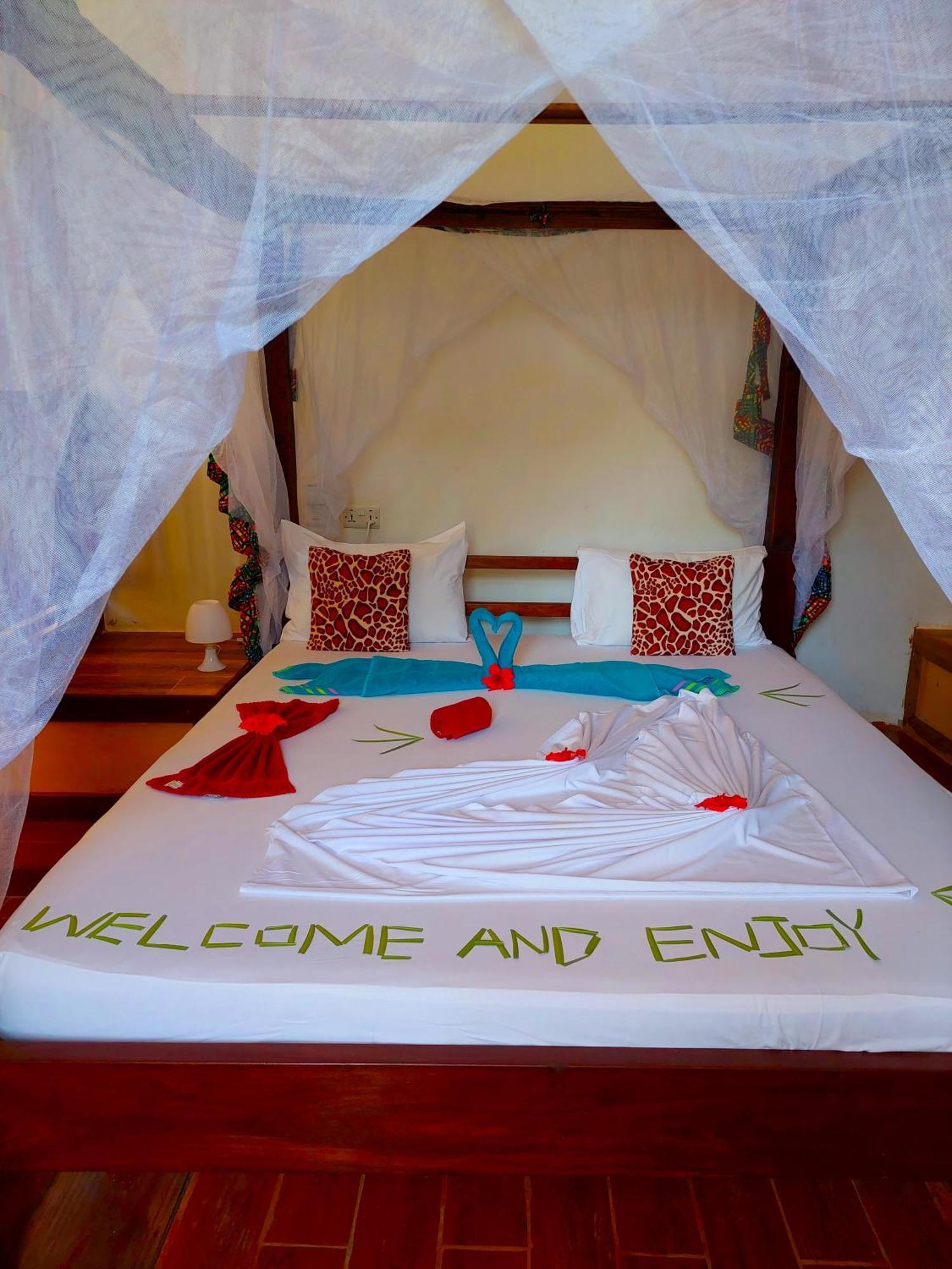 Queen Of Sheba Beach Lodge Pongwe Eksteriør bilde